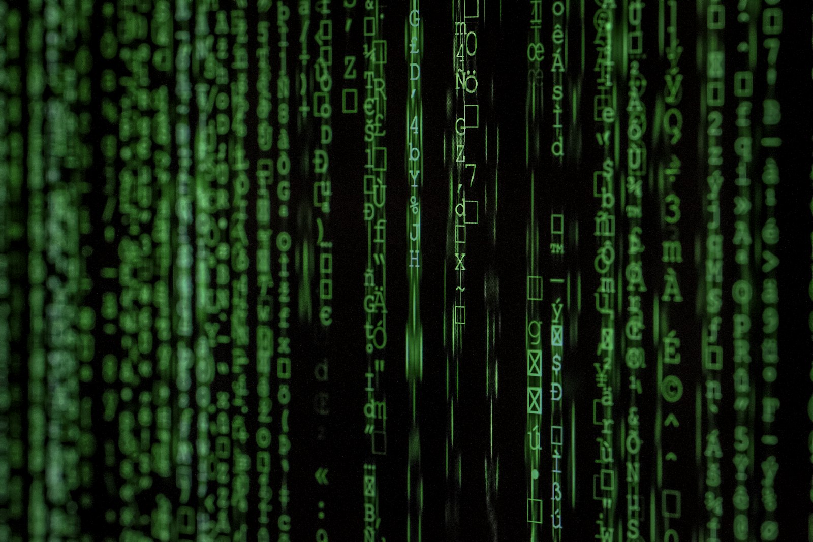 Panorama de amenazas digitales: la ciberseguridad empresarial exige concientización constante